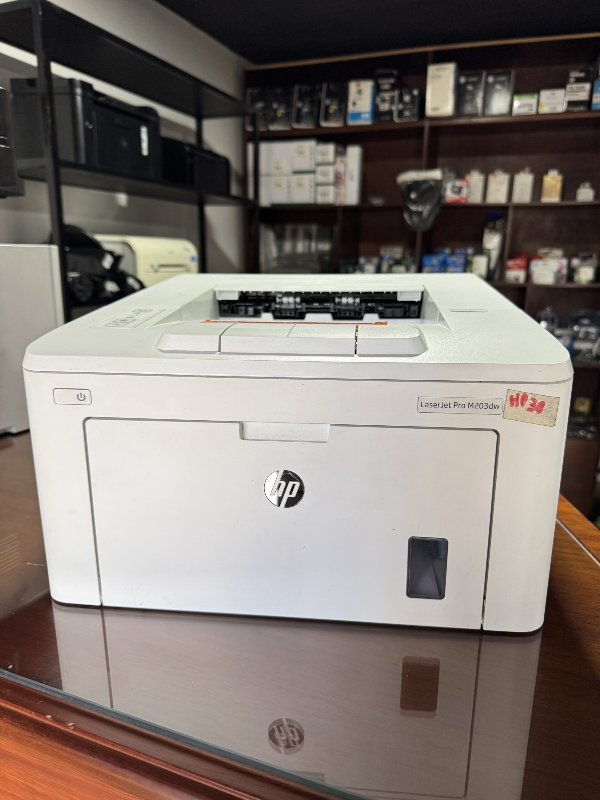 Impresora HP Laser Jet Pro M203dw (Usada)