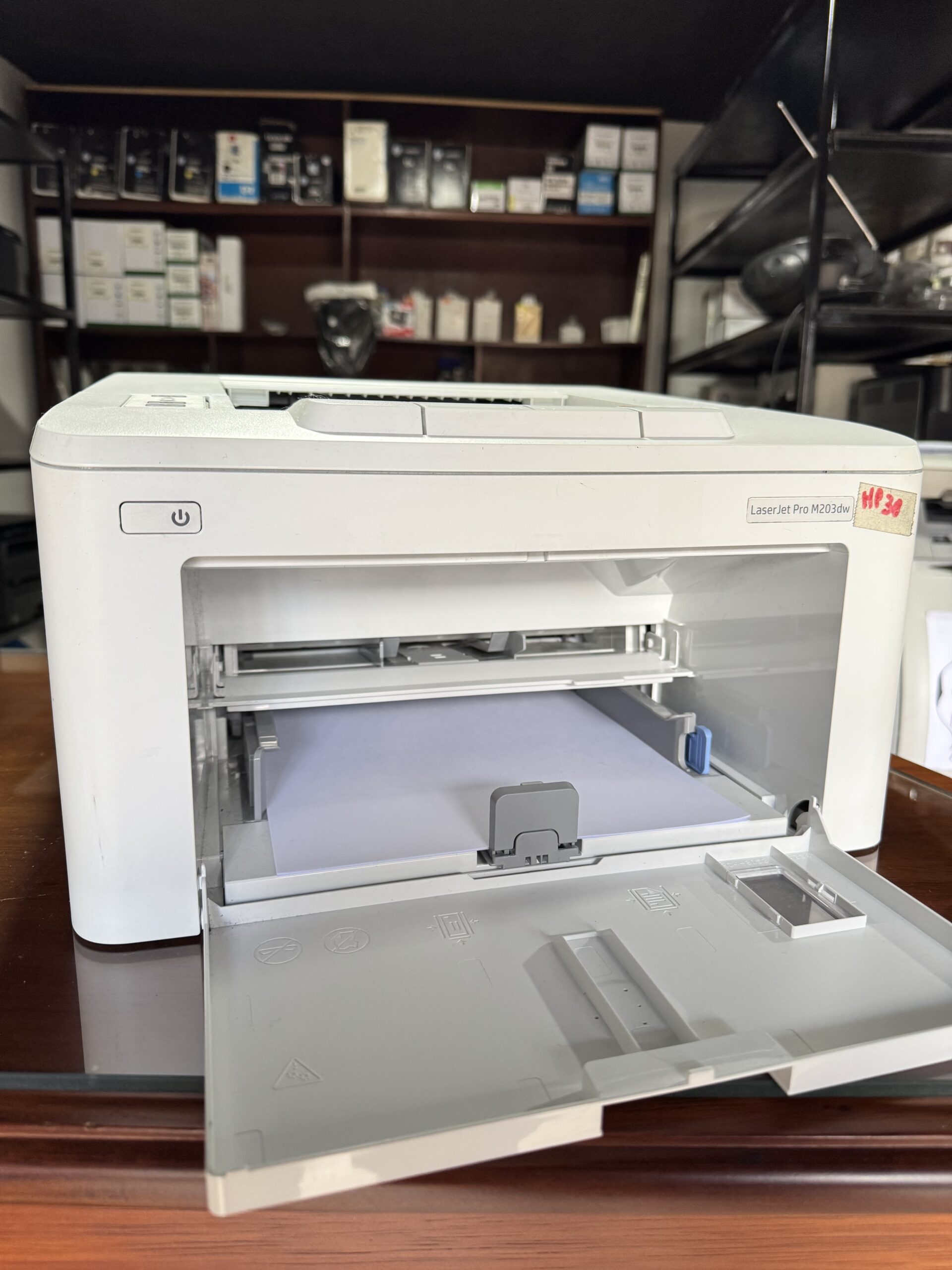 Impresora HP Laser Jet Pro M203dw (Usada) - Image 2